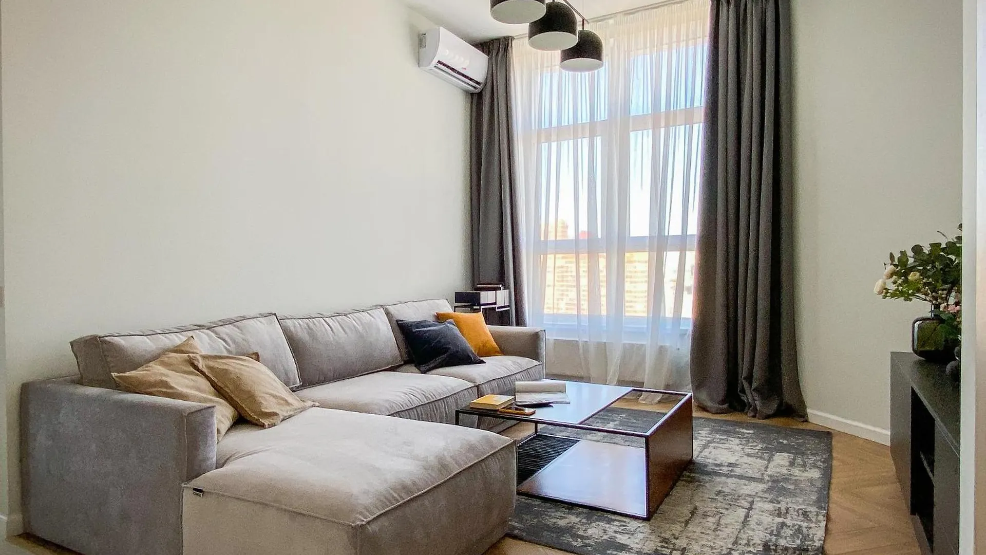 Cozy And Beautifull Apartments Near Center Varsóvia