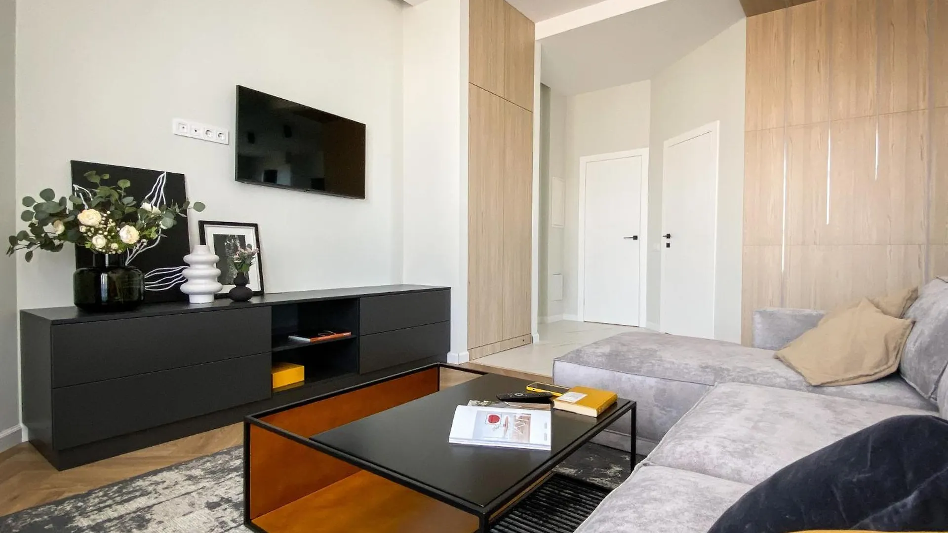 Cozy And Beautifull Apartments Near Center Varsóvia 0*,